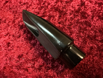 Photo Mouthpiece Cafe NY Series Hard Rubber Mouthpiece for Alto – Matt Marantz Reface .076